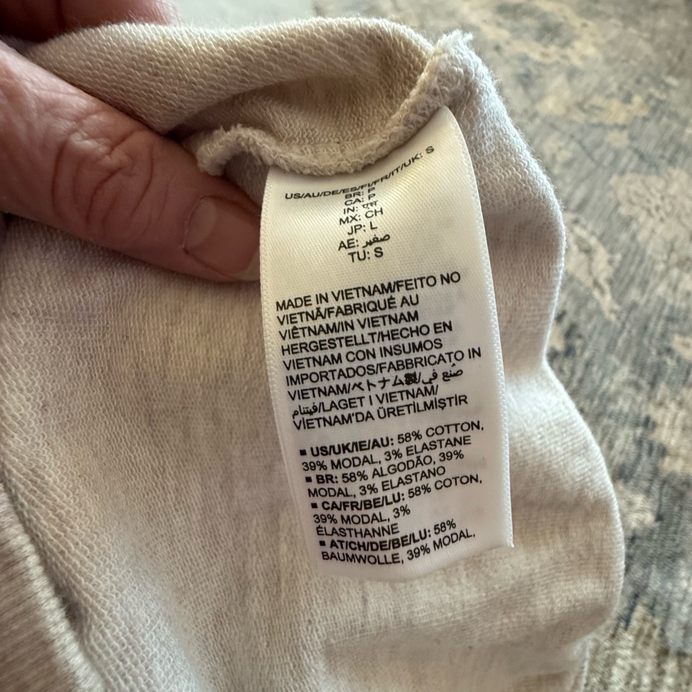 Daily Ritual Oatmeal Quarter Zip - Picture 10 of 10